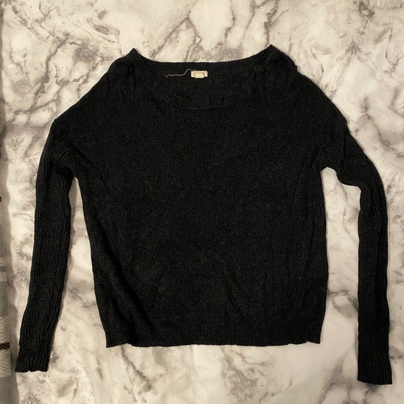 Size Small, Garage - Picture 1 of 2